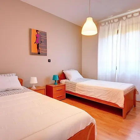Apartmán Modernes 700 Meter